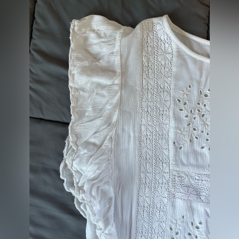 American Eagle Top - Picture 2 of 4